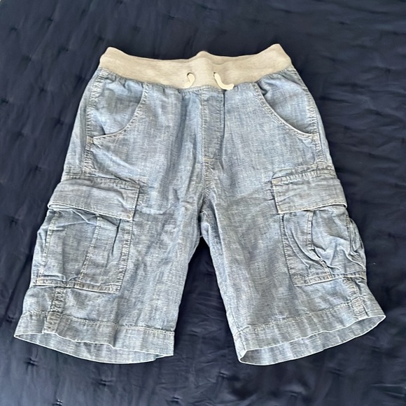 Boys Size 12 shorts, light blue. - Picture 6 of 8